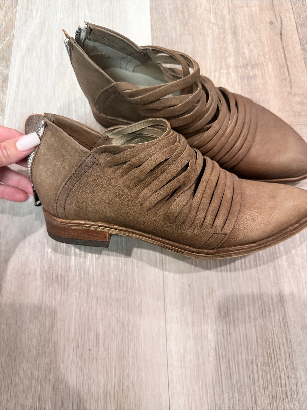 Free People Brown Leather Strappy Pointed Toe Ankle Booties EU 36 - Picture 2 of 6